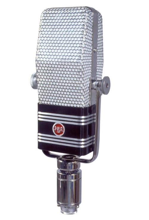 The Ultimate Guide To Choosing Microphones for Your Recording Studio