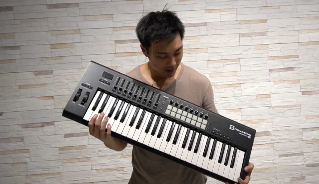 How to Restore Your Yellowed Plastic Keyboard Keys Audio Mentor